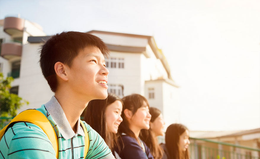 “弘慧筑梦”湖南助学